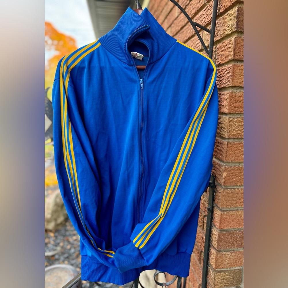 VINTAGE 1970’s ADIDAS TRACK JACKET (XL)